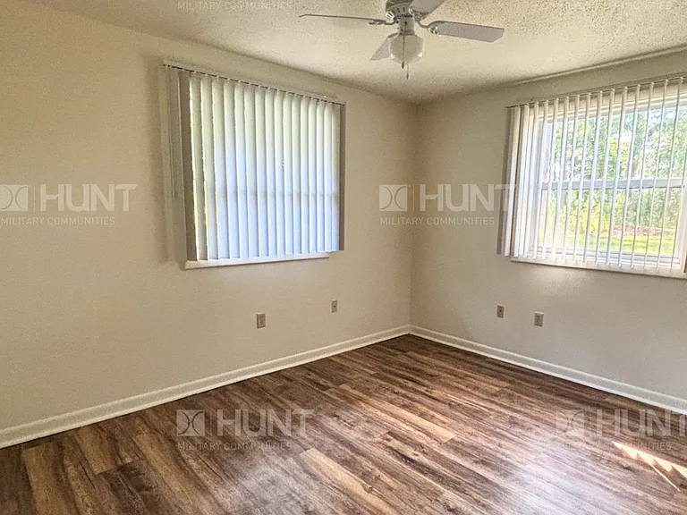312 Ash St — Photo 9