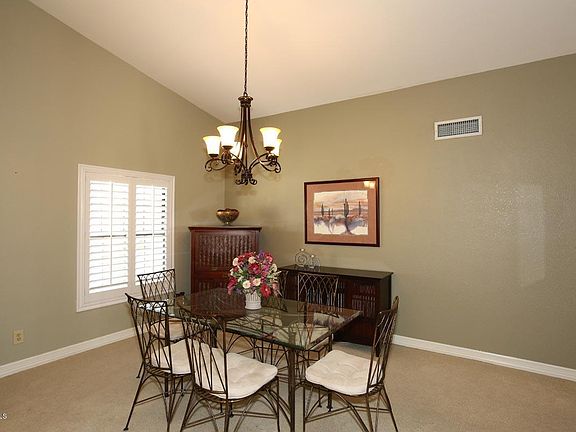 4th image of 948 E Vinedo Ln