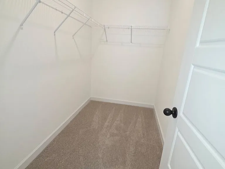 104 Hudson Village Dr — Photo 23