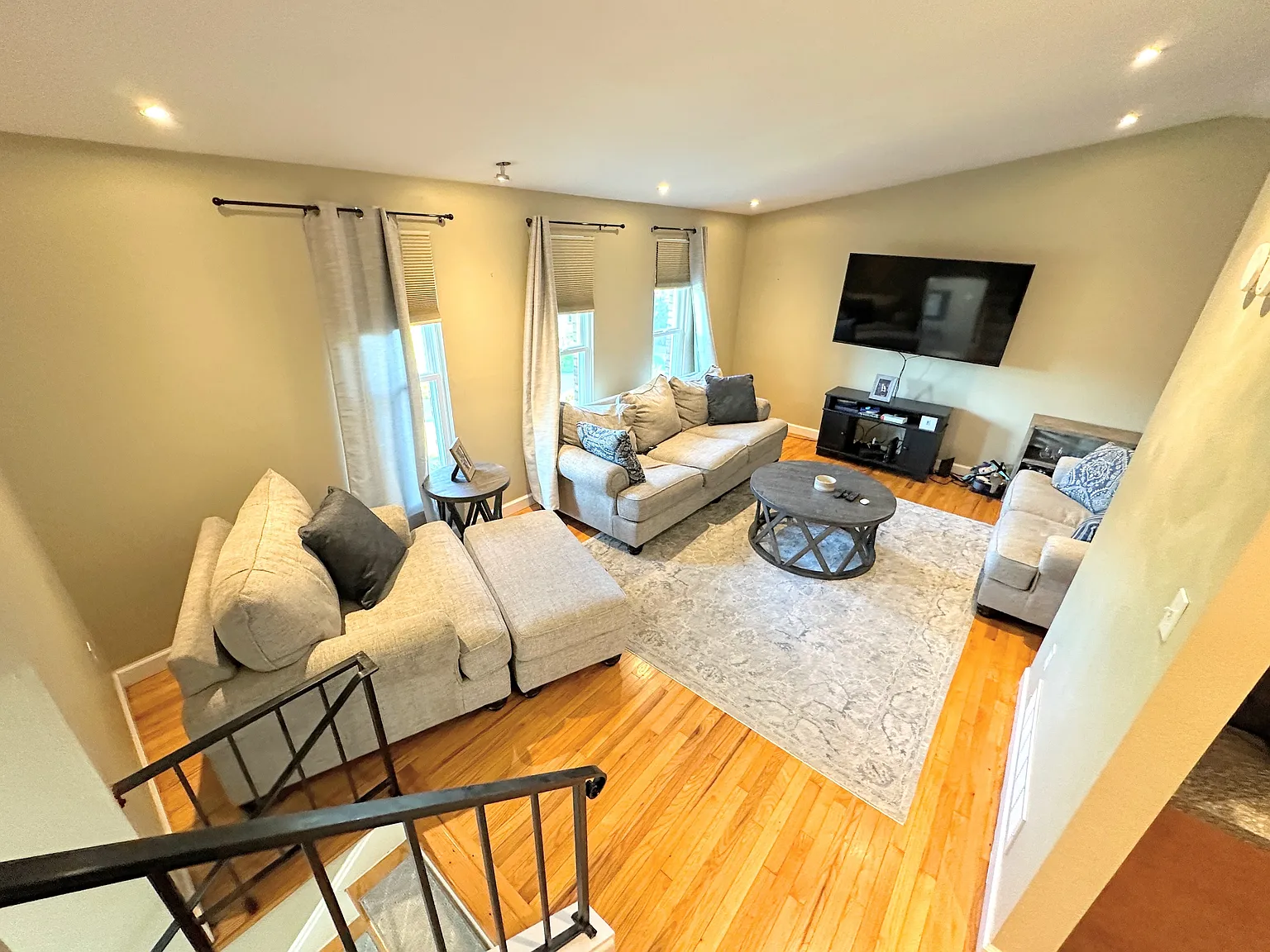 238 Mohican Avenue - 1 — Photo 3