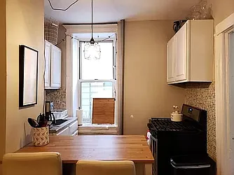 Rented by Signature Property Realty