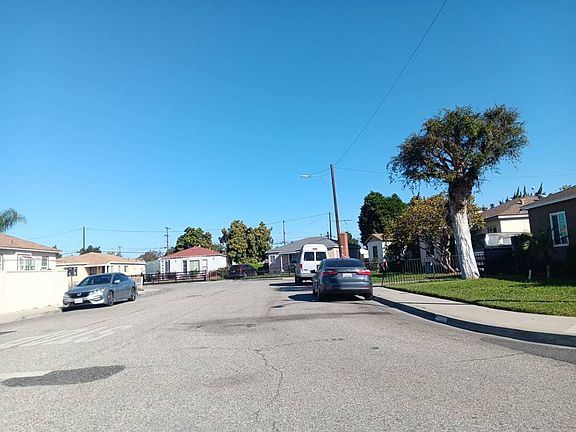 4th image of 3621 Anita Dr