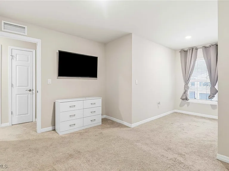 15376 Wildflower Cir — Photo 17