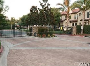 6328 Amarosa Ln, Eastvale, CA 91752