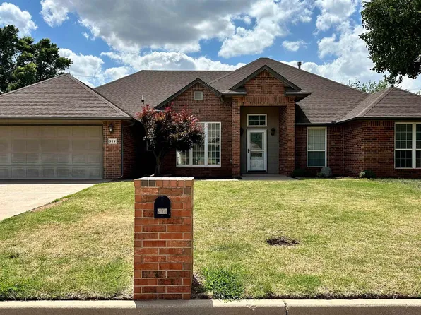 914 Quail Ridge Rd, Enid, OK 73703