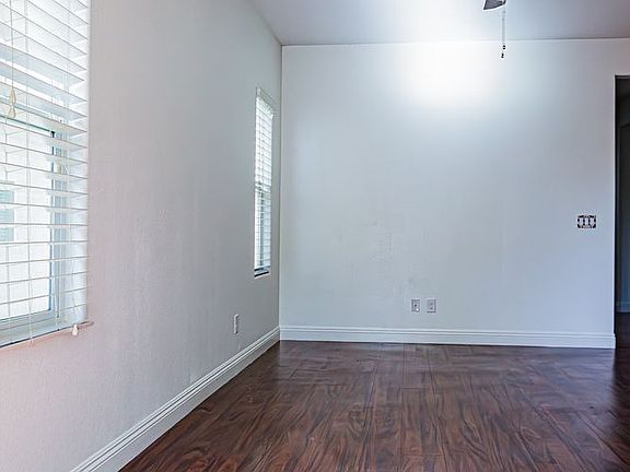 4th image of 5327 Pied Piper St