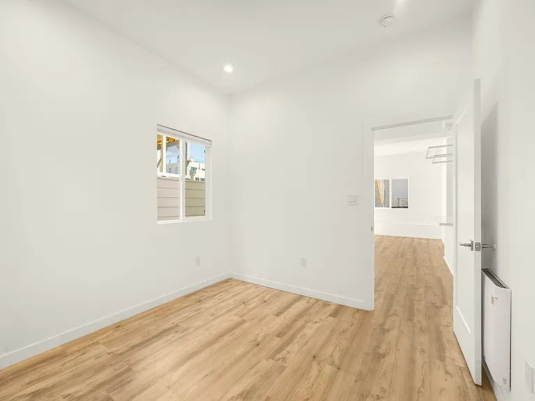 3049-3051 Clement St #1356RC — Photo 8