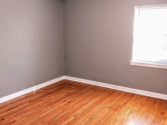 5th image of 5604 Chippewa St #2E