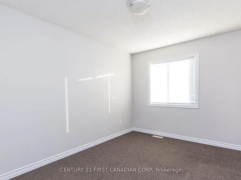 600 Sarnia Rd #47 — Photo 17
