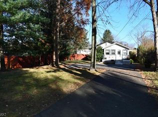 383 W Clinton St, Dover, NJ 07801