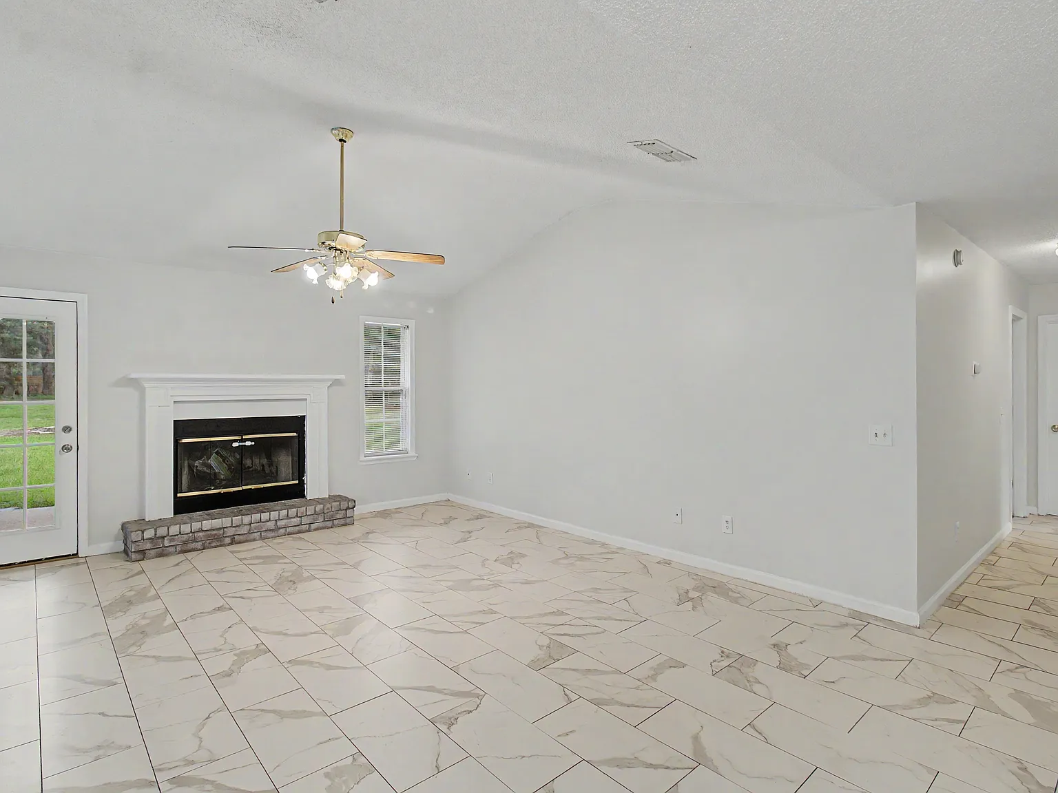 340 McCumber Drive - Tessa Garcia - 1 — Photo 2