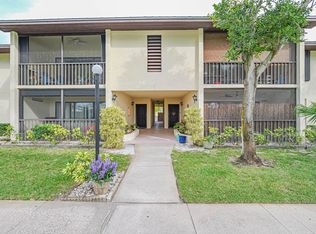 250 SE Four Winds Dr APT 105, Stuart, FL 34996