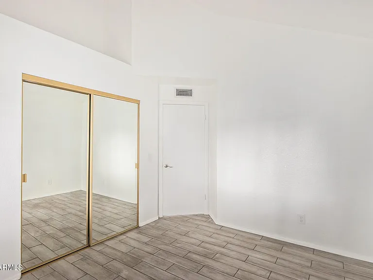 Guest Room 2 w/ Vaulted Ceilings