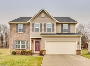 7727 Creekside Pkwy, Macedonia, OH 44056