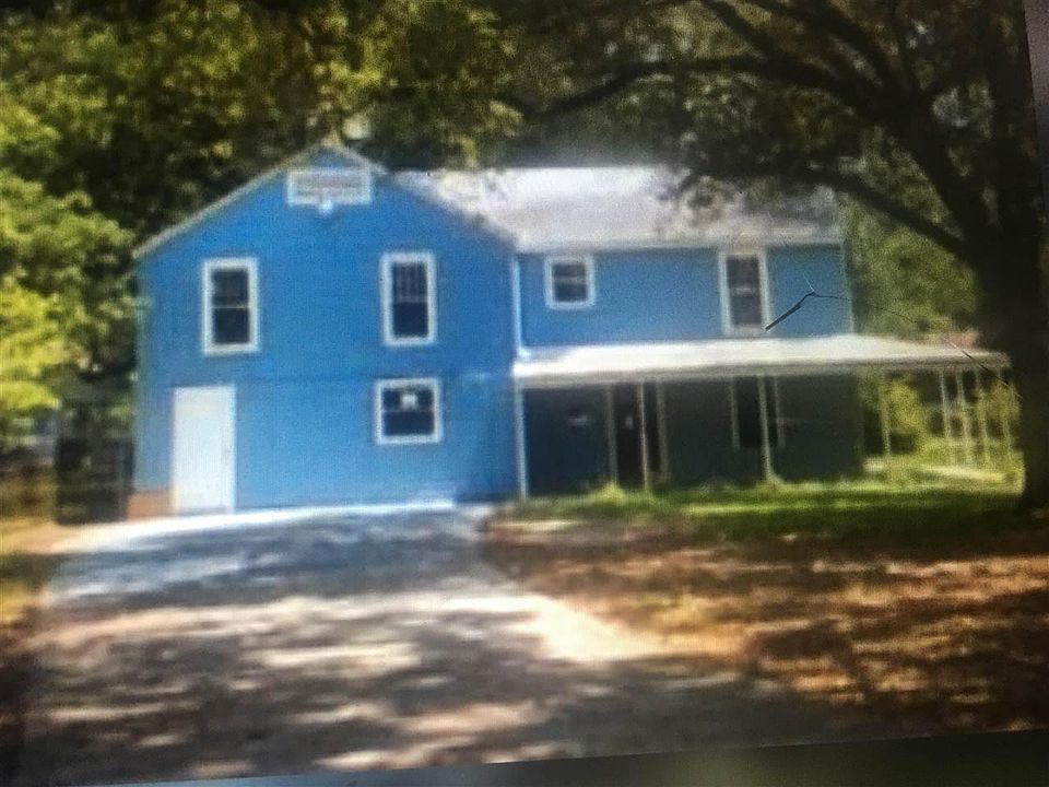 1st image of 2028 Las Palmas Dr
