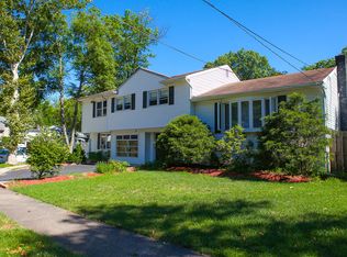 48 W Lenox Ave, Pompton Lakes, NJ 07442
