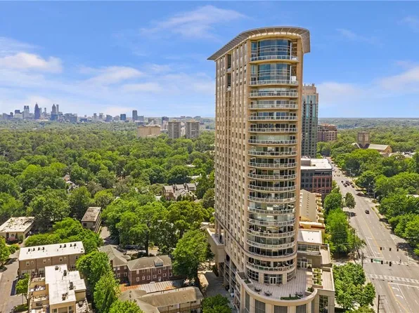 2881 Peachtree Rd NE APT 702, Atlanta, GA 30305