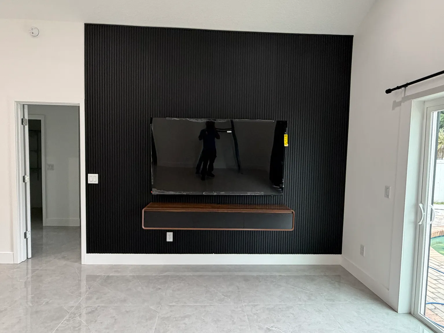 3 bed, 1725 sqft, $2,290 — Photo 3