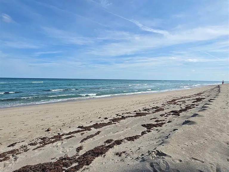 5550 N Ocean Dr — Photo 42