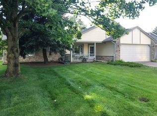 8218 Ehlerbrook Rd, Indianapolis, IN 46237