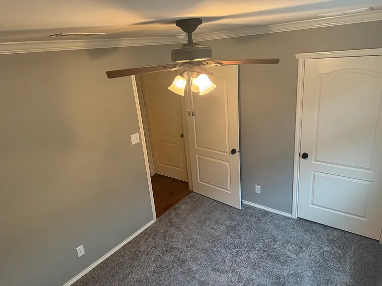 1613 Kimrey Ln — Photo 9