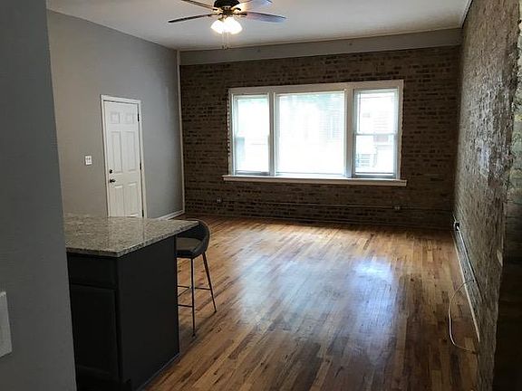 5th image of 1252 N Artesian Ave APT 1F