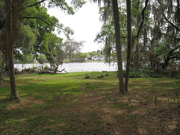 HILLSBOROUGH RIVER