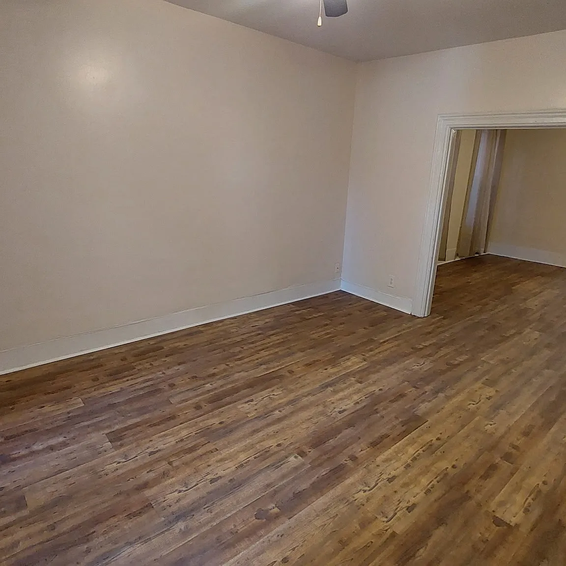 2 bed, 1100 sqft, $2,000 — Photo 3