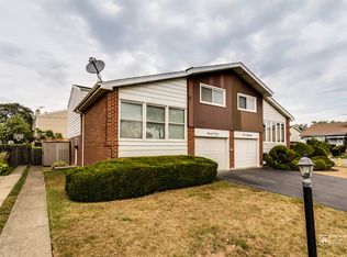 9004 W Oaks Ave, Des Plaines, IL 60016
