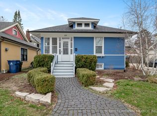 615 E Benton Ave, Naperville, IL 60540