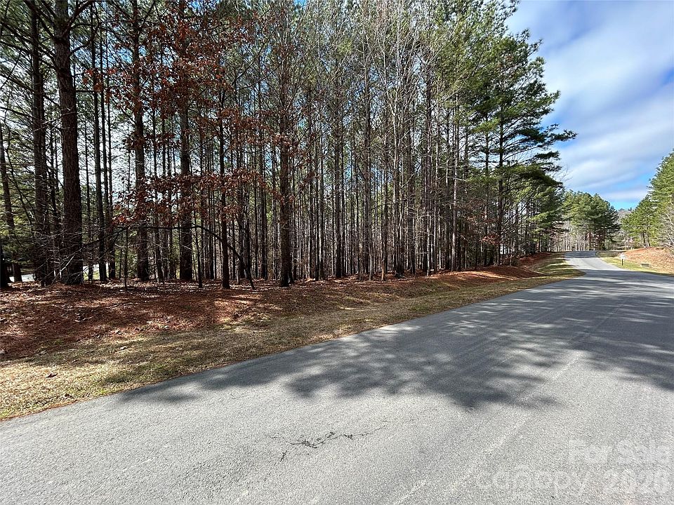 1st image of 115 Water Oak Way