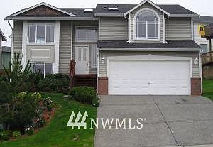 1st image of 916 19th Street SE