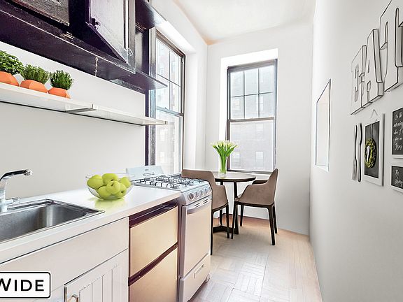 4th image of 985 Lexington Ave APT 3F