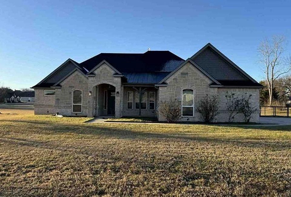 1st image of 103 Maudy Ln