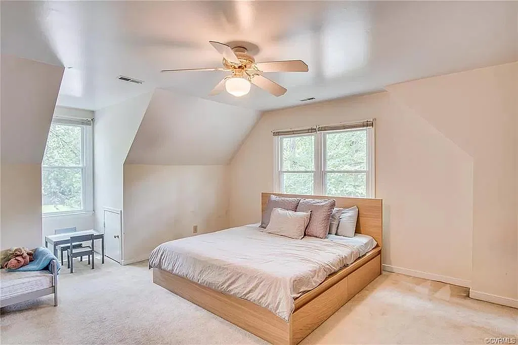 2300 Horsley Dr — Photo 4