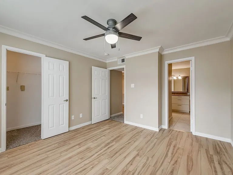 2201 Wolf St #5202 — Photo 16