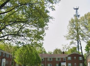 10502 Shaker Blvd #64, Cleveland, OH 44104