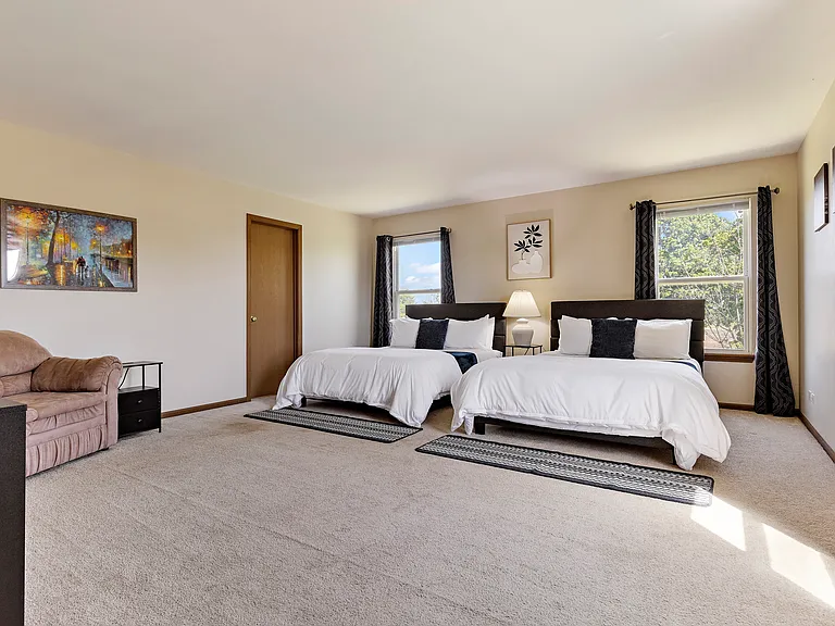 3093 Huntington Dr — Photo 25