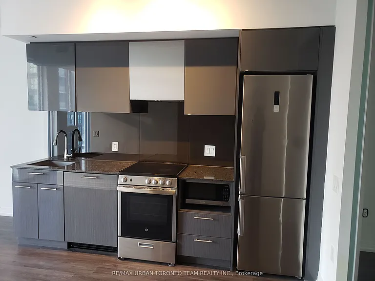 251 Jarvis St #4208 — Photo 4