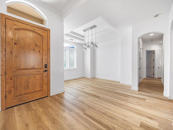 5th image of 11204 Chiswick Ct