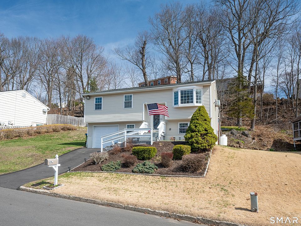1st image of 23 Fleetwood Drive