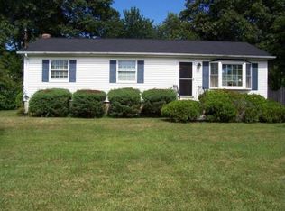 143 Alcolade Dr E, Shirley, NY 11967