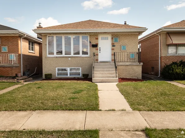 7719 Major Ave, Burbank, IL 60459
