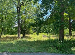 54 Ledford Dr, Crossville, TN 38555
