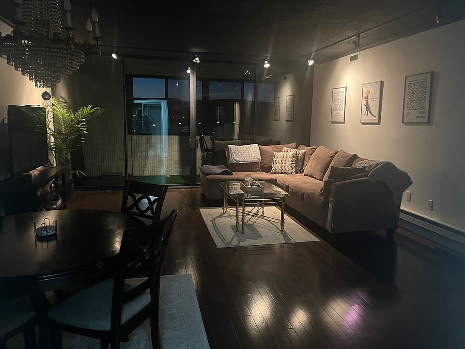 Living room/dining