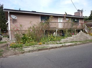 3900 S Conover Way, Seattle, WA 98118