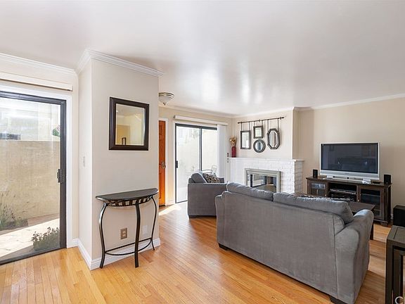 3rd image of 2130 Plaza Del Amo Unit 139