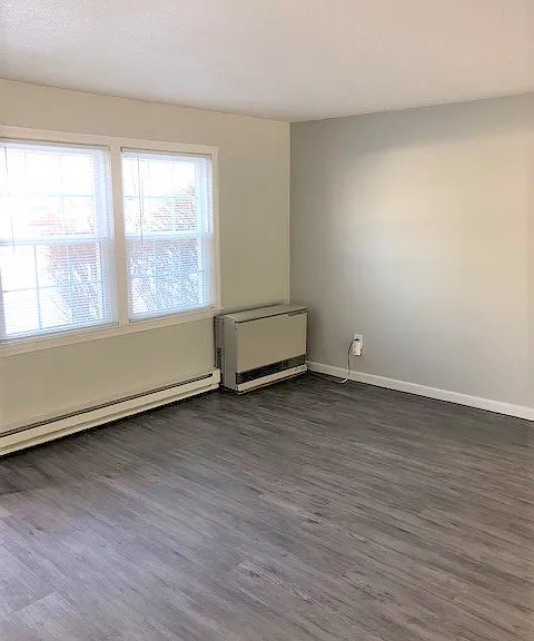 Yarmouth Pointe Apartment Homes — Photo 101