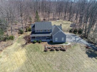 327 Turrill Brook Dr, Southbury, CT 06488