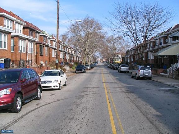 2nd image of 5408 Oakland St